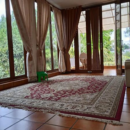Villa Gathering Yuni Syahla Citaringgul Eksteriør billede