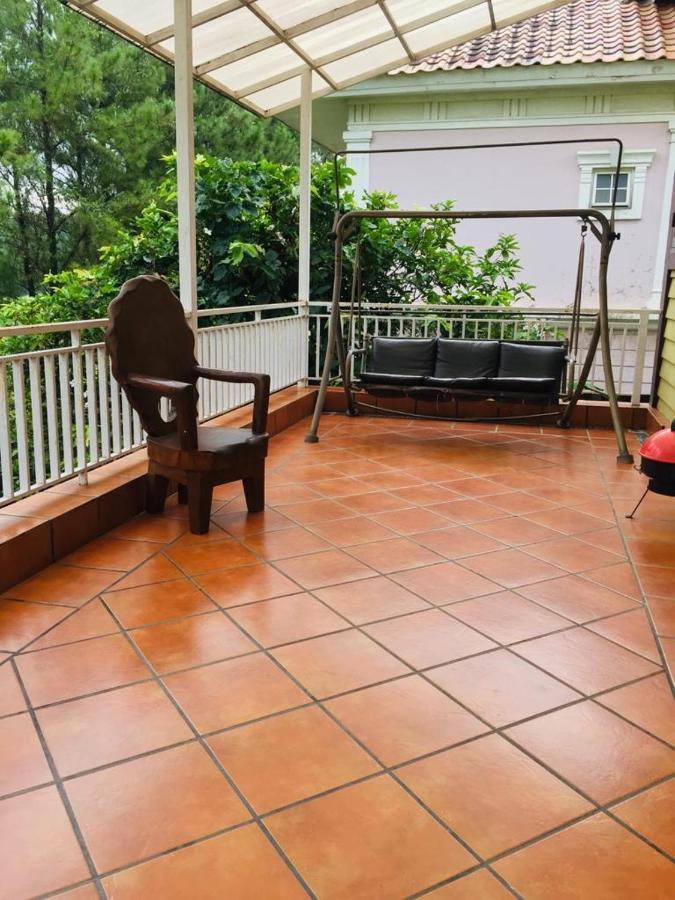 Villa Gathering Yuni Syahla Citaringgul Eksteriør billede
